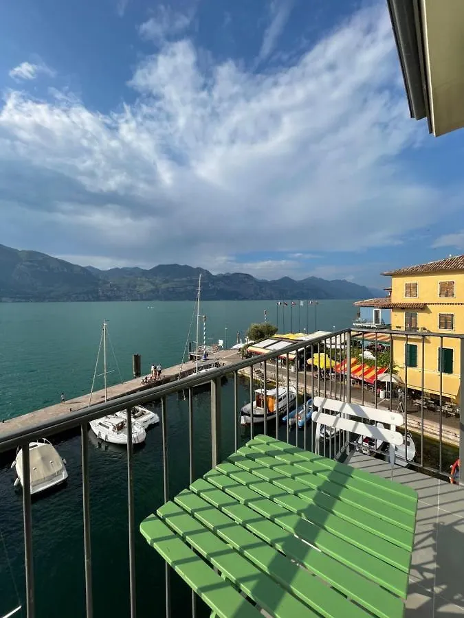 L'Angolo Sul Porto Brenzone sul Garda Italia
