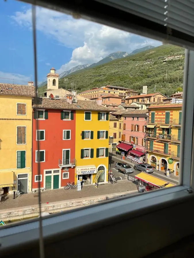 Apartamento L'Angolo Sul Porto Brenzone sul Garda Italia