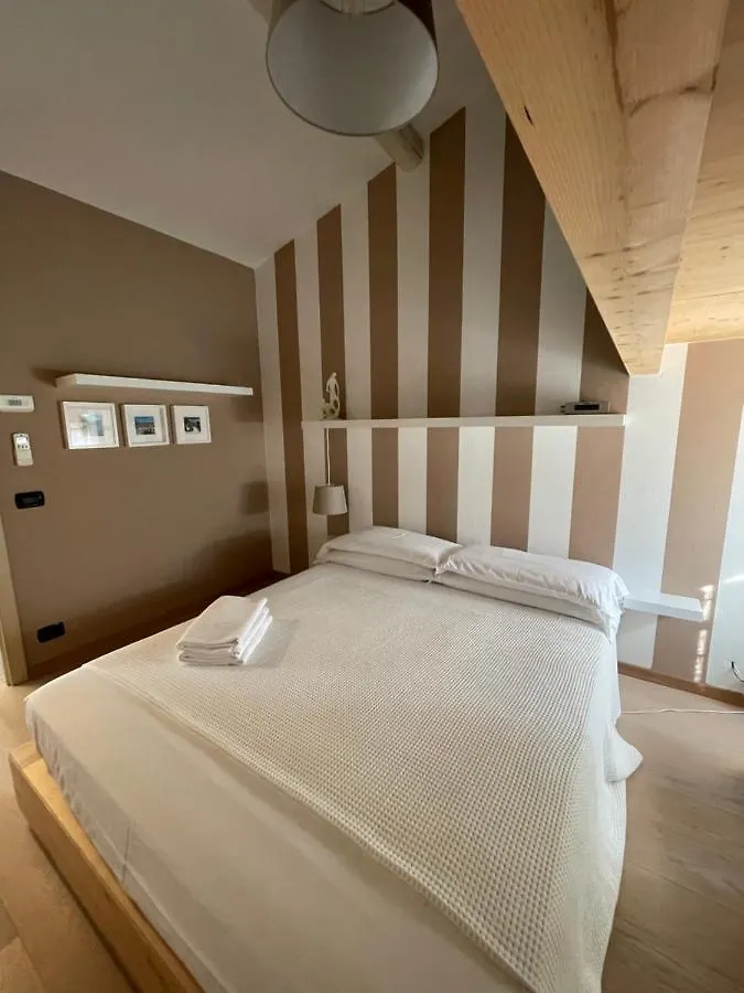 L'Angolo Sul Porto Brenzone sul Garda Apartment